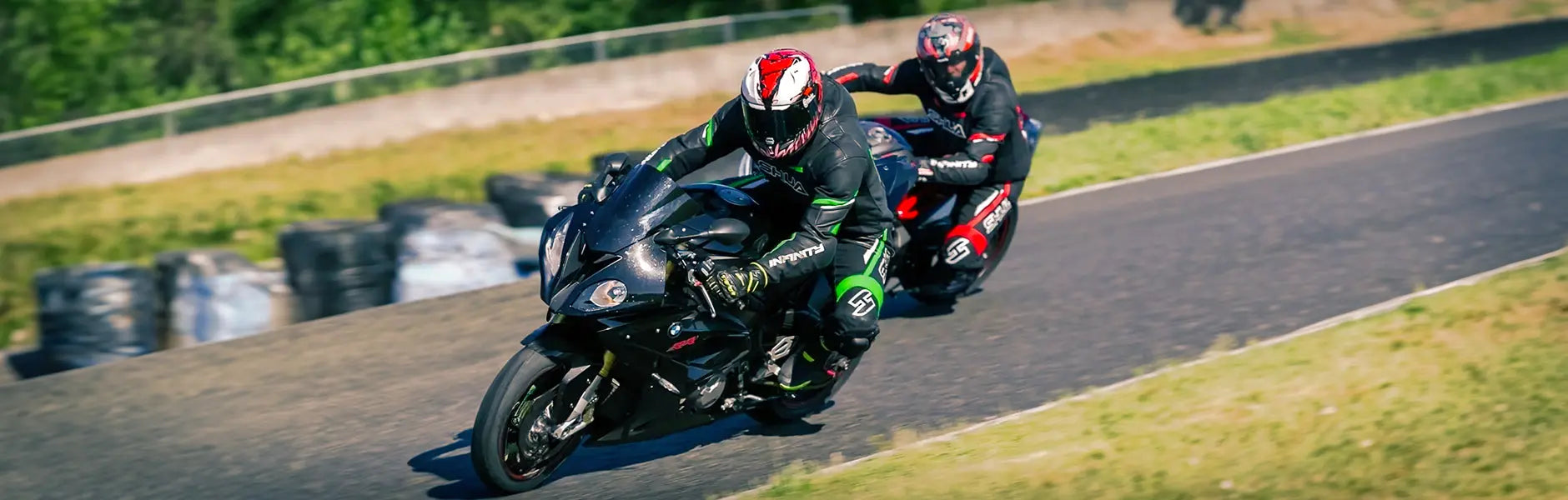 The Ultimate Guide to Racing Leather Motorcycle Suits