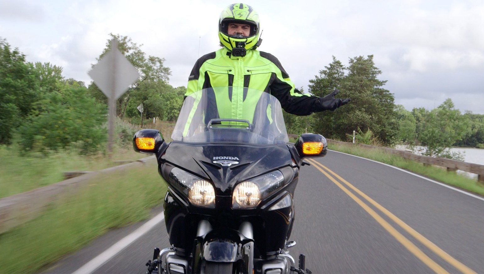 High-Visibility Motorcycle Jackets: Do They Improve Safety?