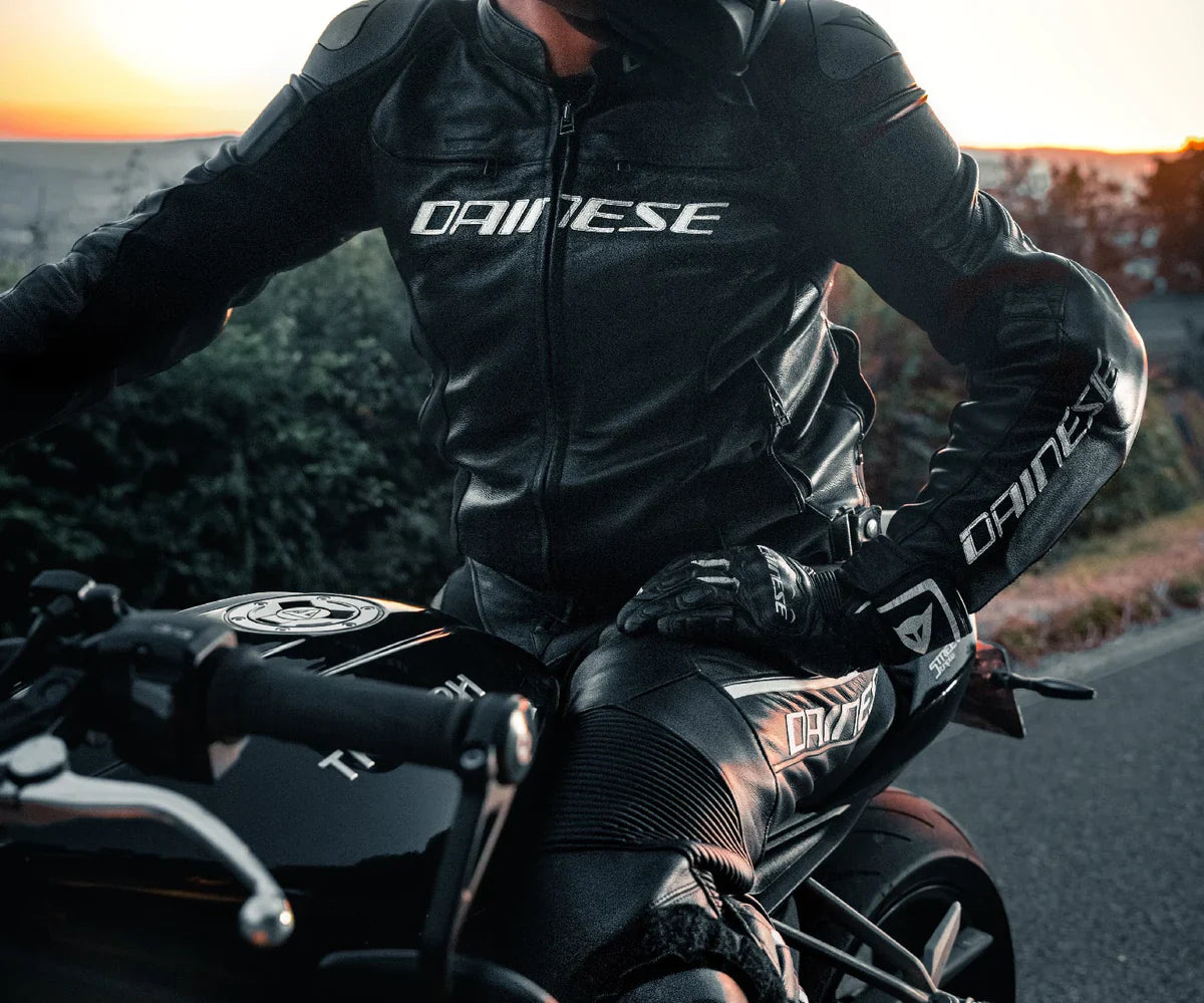 Vintage Leather Motorcycle Suit: A Classic Choice for Riders