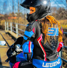 Reinforced Leather Motorcycle Suit: The Ultimate Protection for Riders