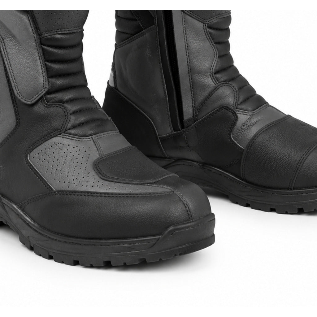 GraphiteEnduro touring motorcycle boots toe heel and touring sole detail