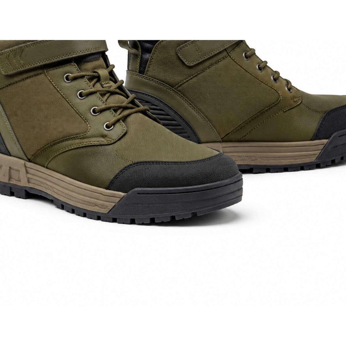 Olive Transit Chukka Motorcycle Riding Shoes – toe sole detail in Olive Green / Taupe / Black