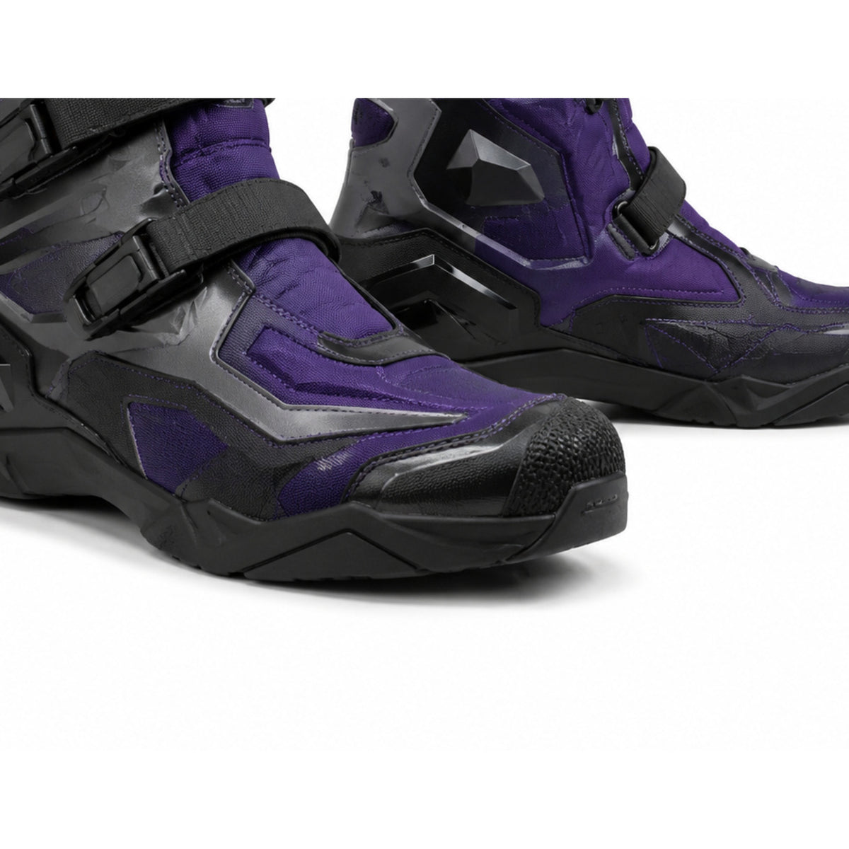 Purple Flux Twin-Strap Motorcycle Riding Shoes – toe sole detail in Deep Violet / Black