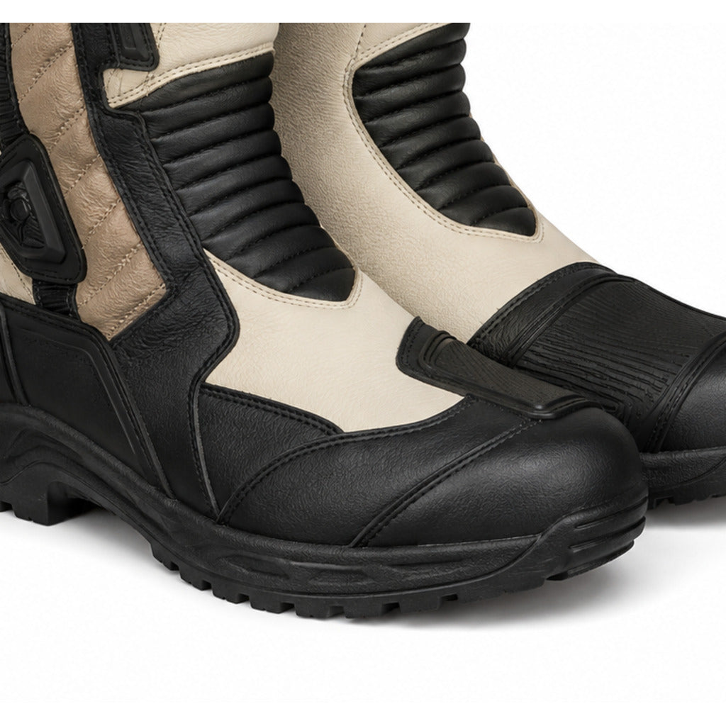 RustRidge touring motorcycle boots toe heel and touring sole detail