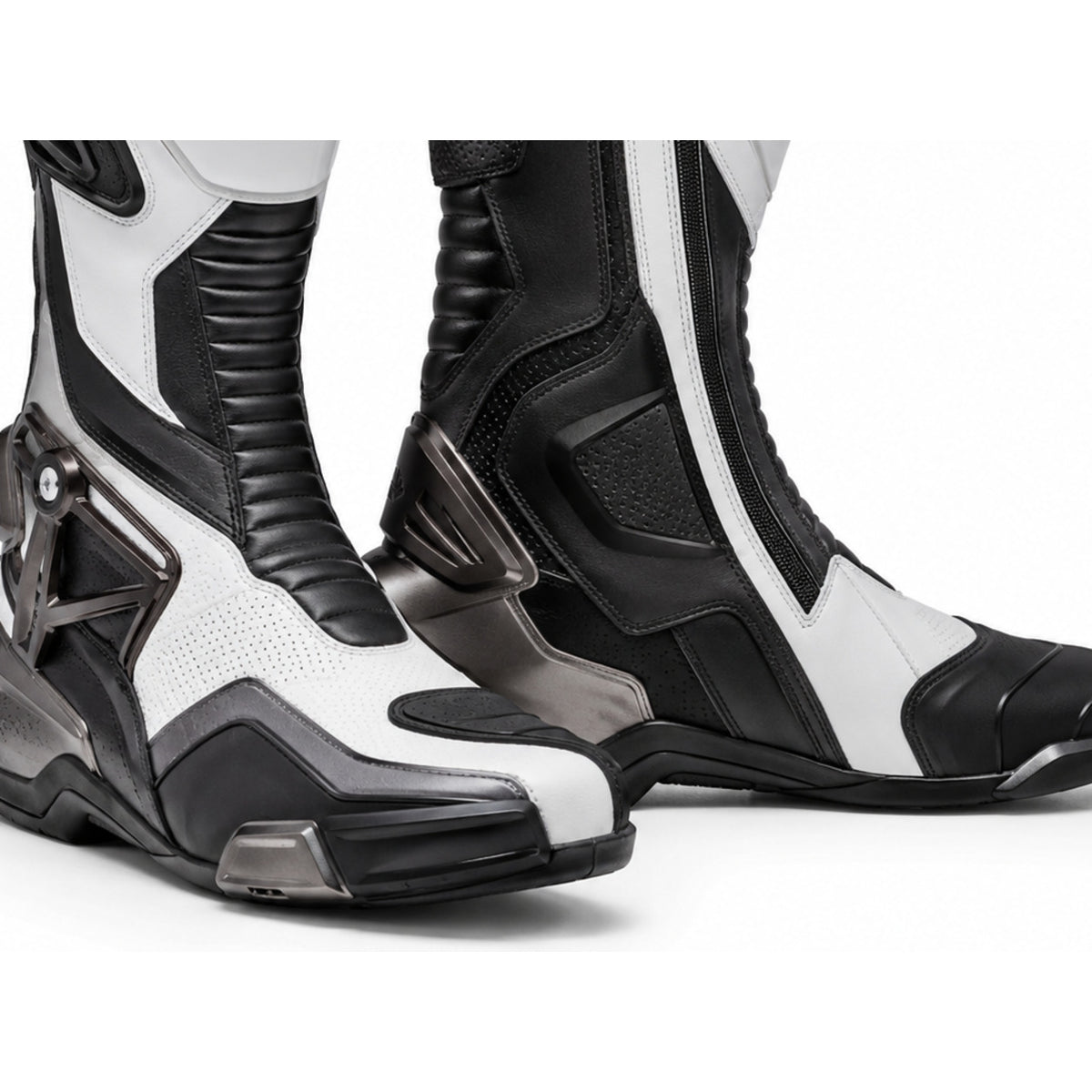 Titan Mono White Racing Motorcycle Boots – toe ankle sole detail – White / Black / Gunmetal